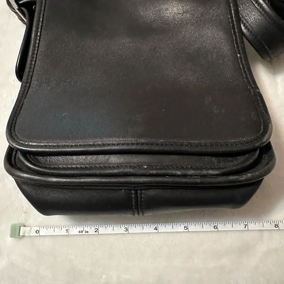 Vintage Coach Leather Crossbody/Purse - Picture 10 of 13